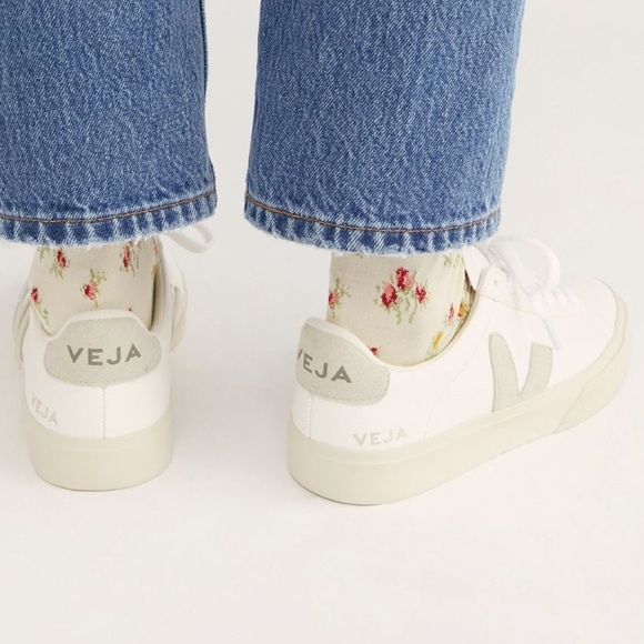 Veja Campo Women's White and Cream Sneakers - Picture 2 of 7